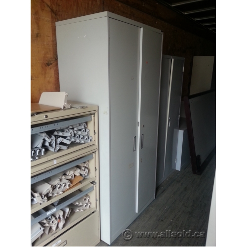 RGO Beige 2 Door Metal Storage w Hanger Bar, Locking Allsold